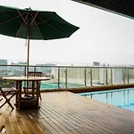Cozy Stay @ Strategic Place 2Br Menteng Park Apartment By Travelio